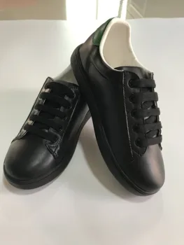 2023 Высококачественная обувь Four Seasons, черная кожаная обувь со шнуровкой и буквами для мальчиков и девочек, модный бренд для отдыха на открытом воздухе